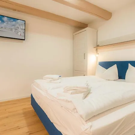 6 Suederoog Id 475 *